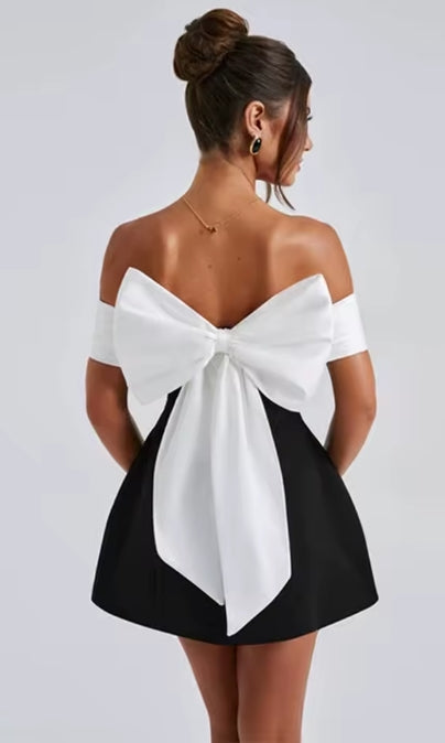 Mini Abito Bicolore Off-Shoulder